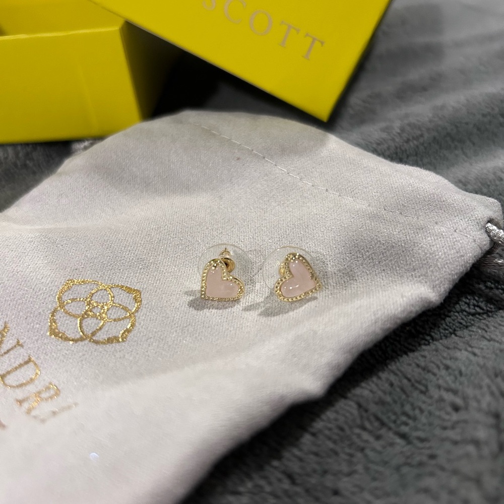 Kendra Scott Earrings